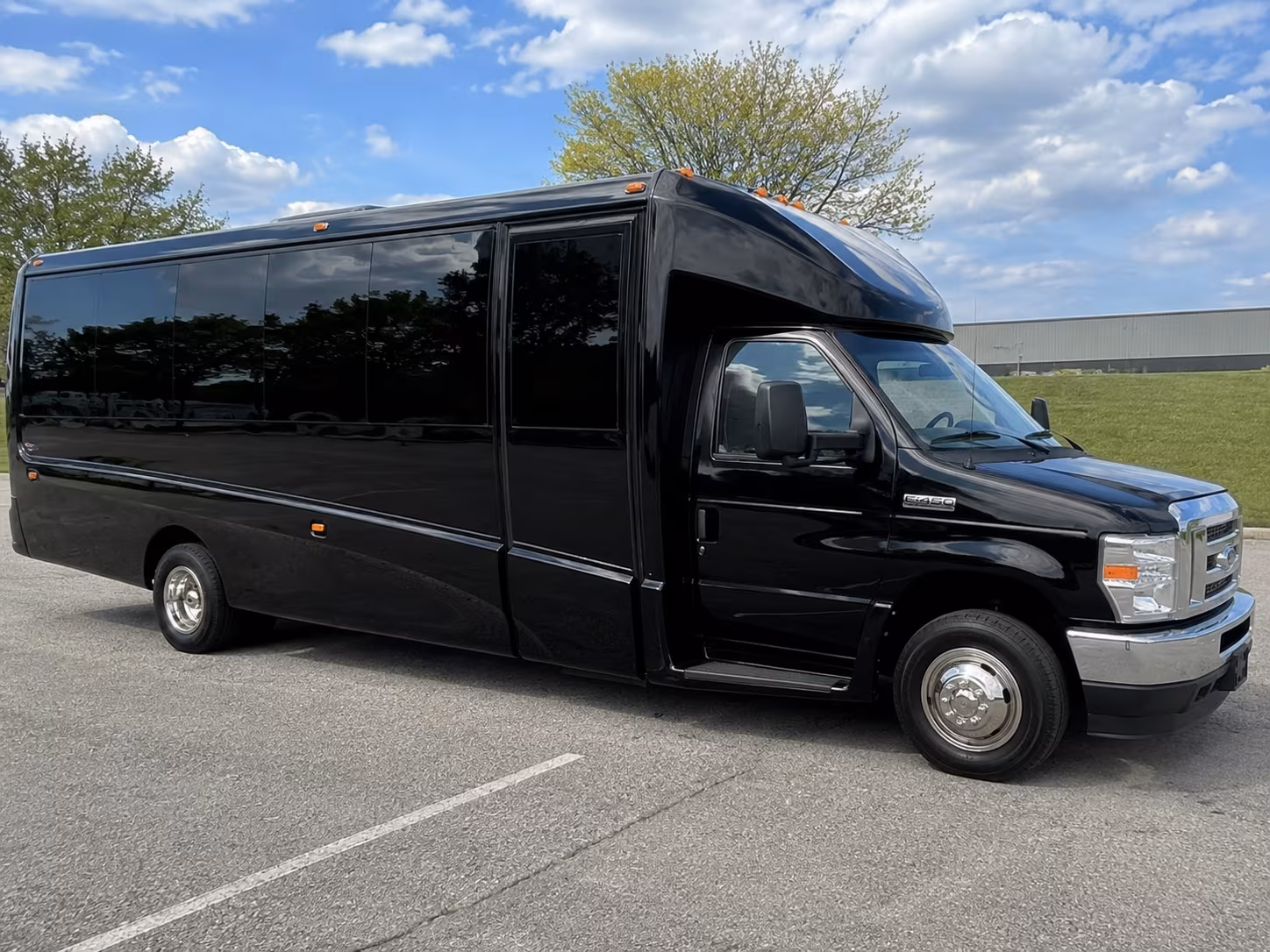 Philadelphia Airport Shuttle & Transportation party bus exterior