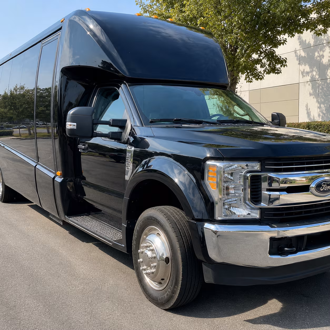 Philadelphia Corporate Transportation party bus exterior
