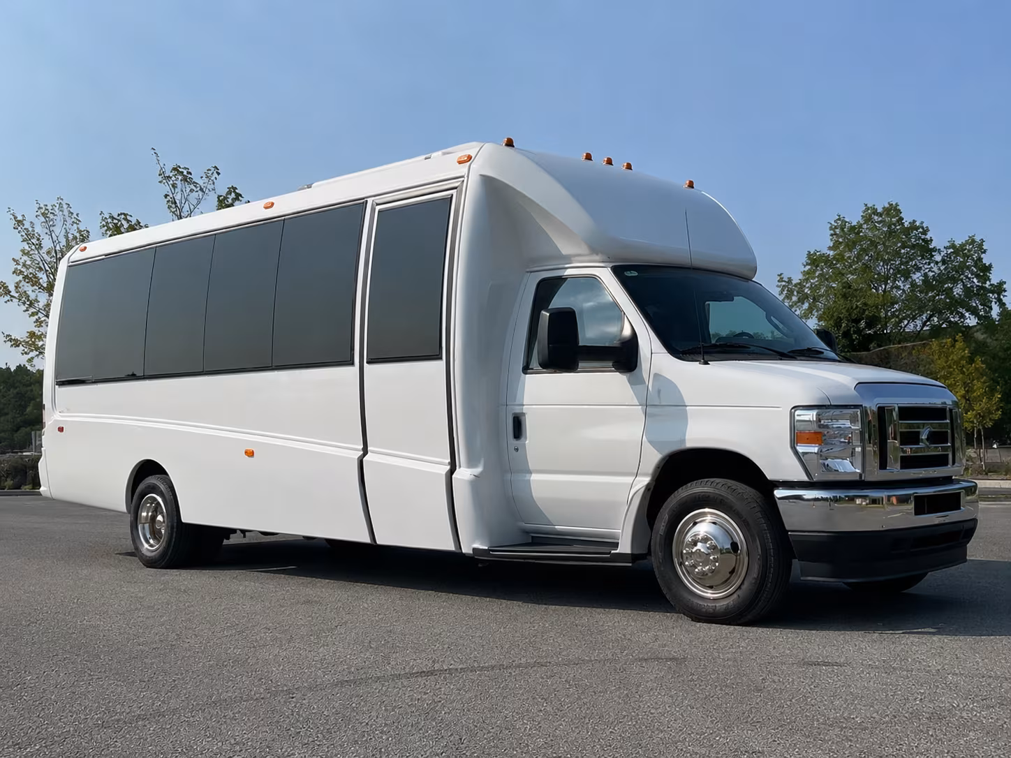 Philadelphia Winery Tour & Pub Crawl Transportation party bus interior
