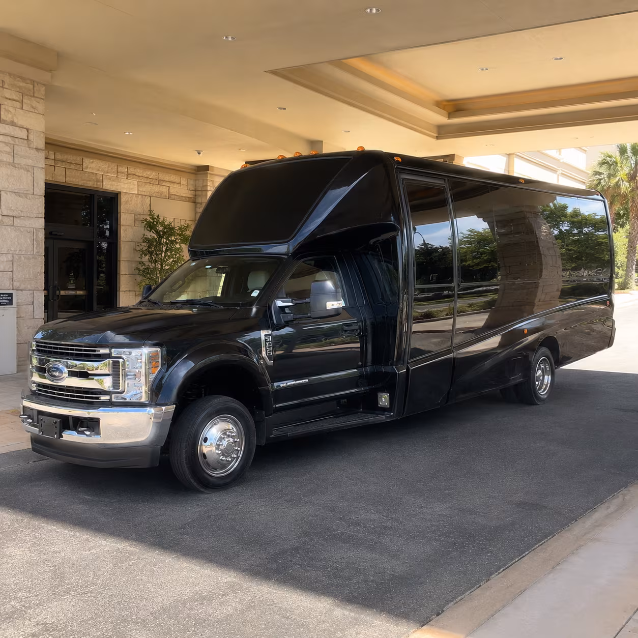 Wilmington Homecoming & Prom Party Bus Rentals
